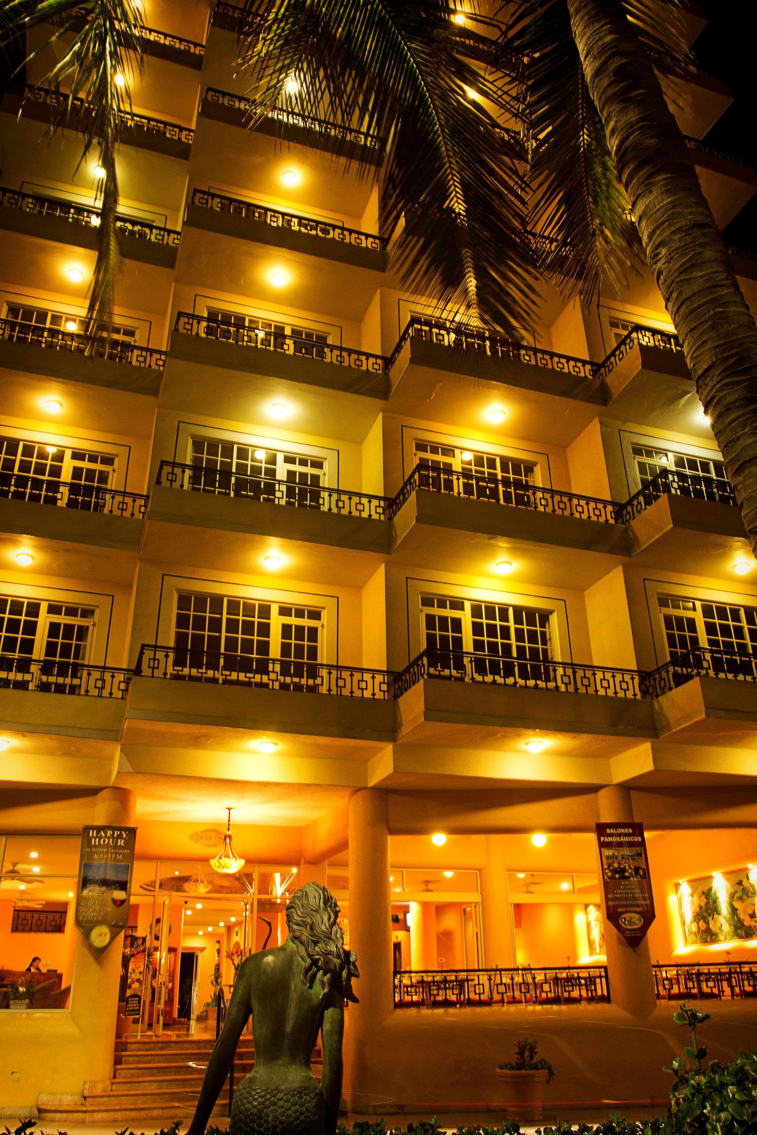 Best Western Posada Freeman Hotel Mazatlan Exterior photo