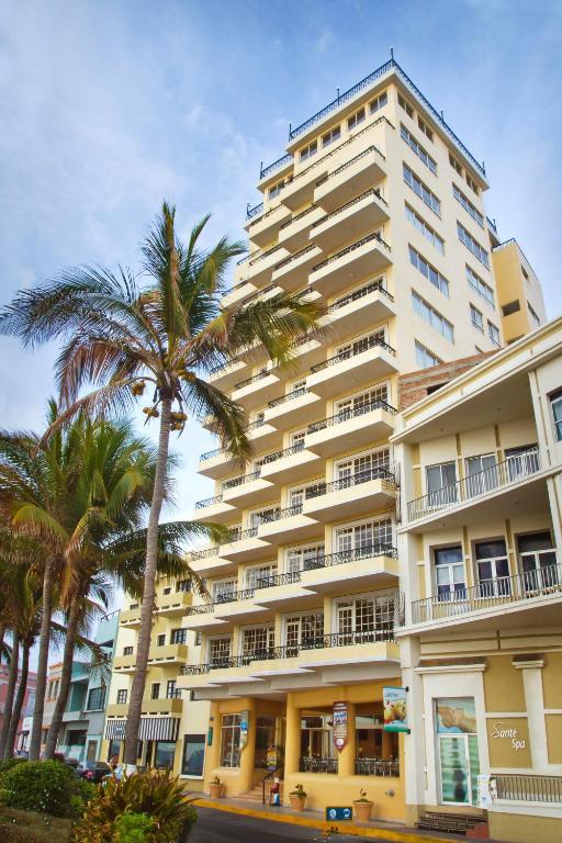 Best Western Posada Freeman Hotel Mazatlan Exterior photo